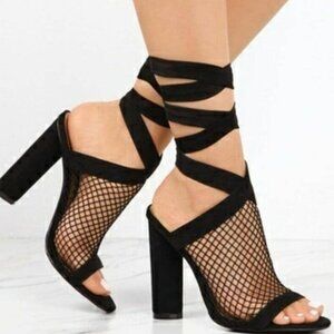 So Me FISHNET CROSS STRAP SANDALS 10